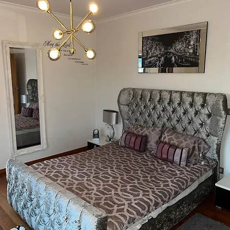 Apartamento Luxury Apartment, Near Beachgolf
